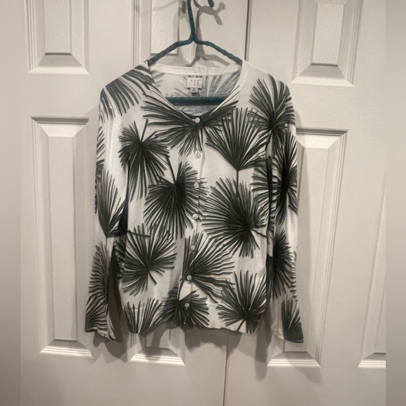 A new day brand cardigan sweater - Picture 3 of 7